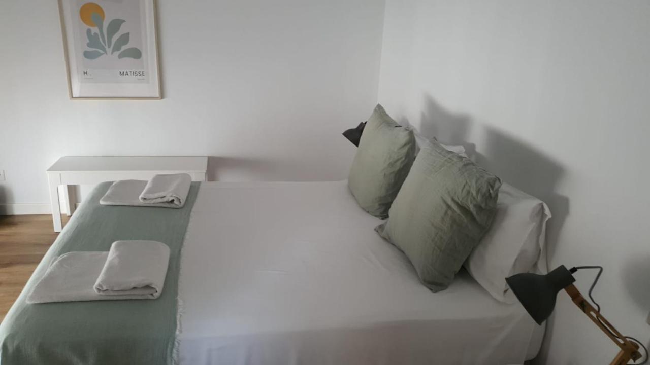 Gaudi Street Apartments Sitges Exteriör bild